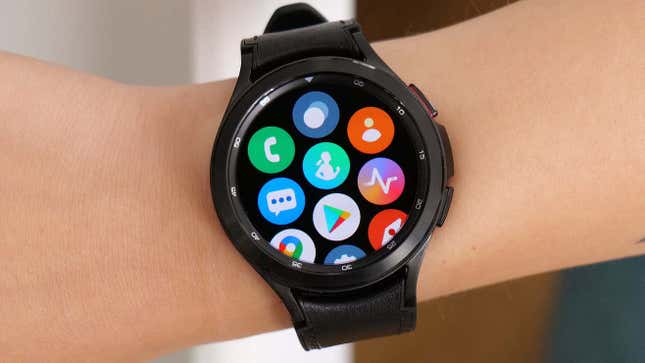 The application for Galaxy Wear will be on WhatsApp with voice message support